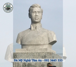 TƯỢNG ĐÀI