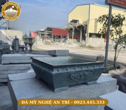 BỂ ĐÁ