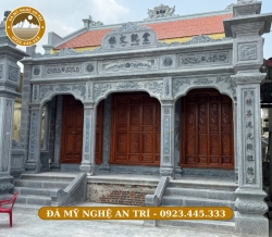 NHÀ THỜ ĐÁ