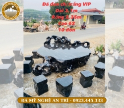 BÀN GHẾ ĐÁ