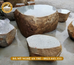 BÀN GHẾ ĐÁ