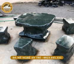 BÀN GHẾ ĐÁ