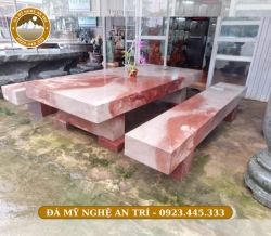 BÀN GHẾ ĐÁ