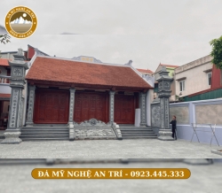 NHÀ THỜ ĐÁ